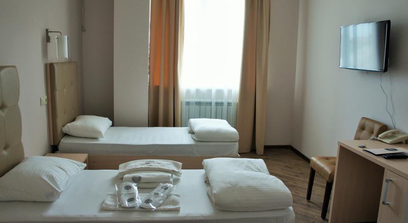 Гостиница B&B HOTEL Краснодар-45