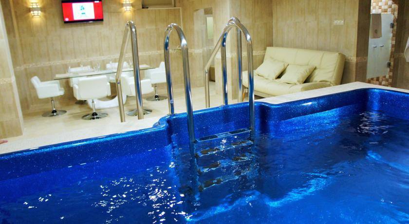 Гостиница B&B HOTEL Краснодар-22