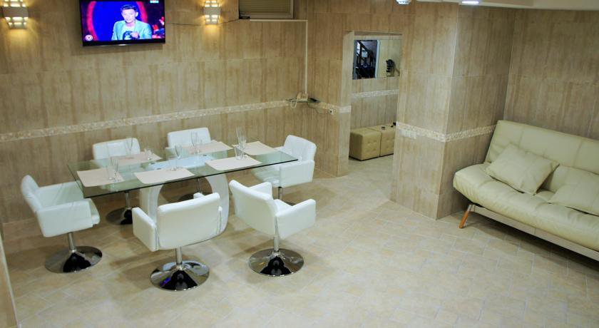Гостиница B&B HOTEL Краснодар-24