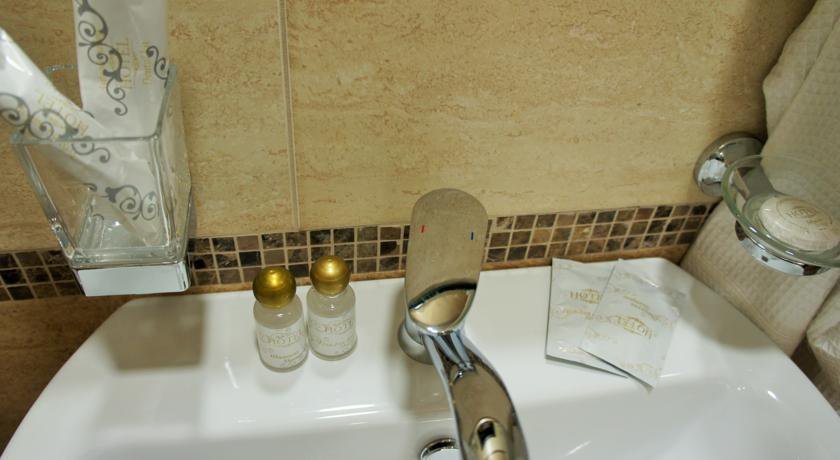 Гостиница B&B HOTEL Краснодар-18