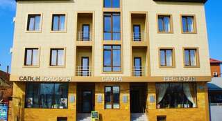Гостиница B&B HOTEL Краснодар-0